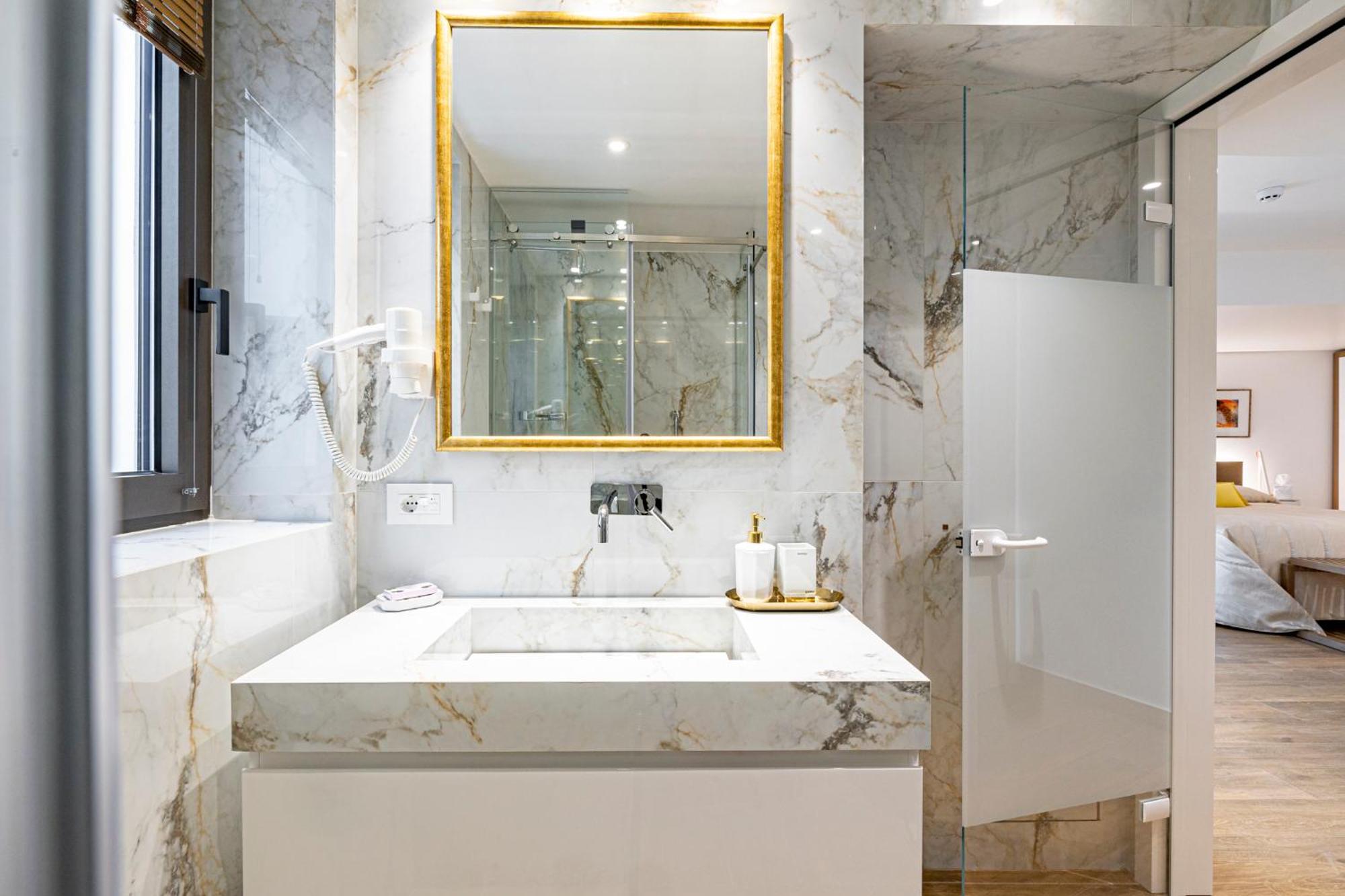 Art-W Executive Apartments เอเธนส์ ภายนอก รูปภาพ
